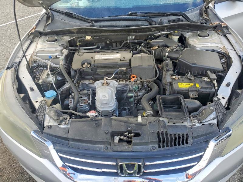 Photo 11 from auction – 2015 HONDA ACCORD LX with VIN 1HGCR2F37FA009878