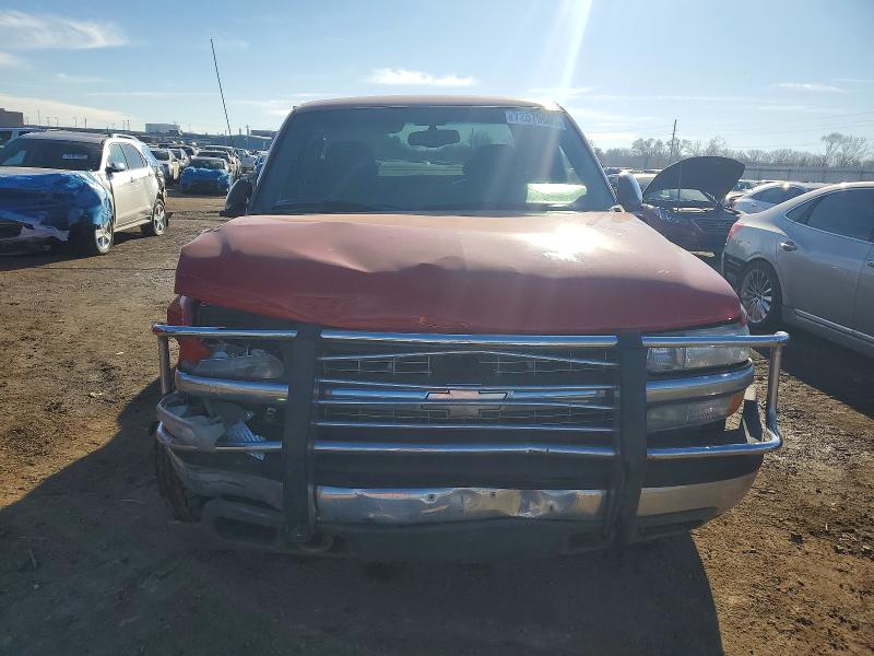 Photo 5 from auction – 2001 CHEVROLET SILVERADO with VIN 2GCEK19T111108085