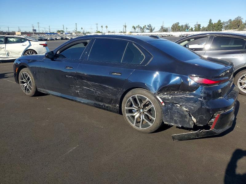 Zdjęcie 2 z aukcji – 2023 BMW 740 z VIN WBA23EH01PCM45791