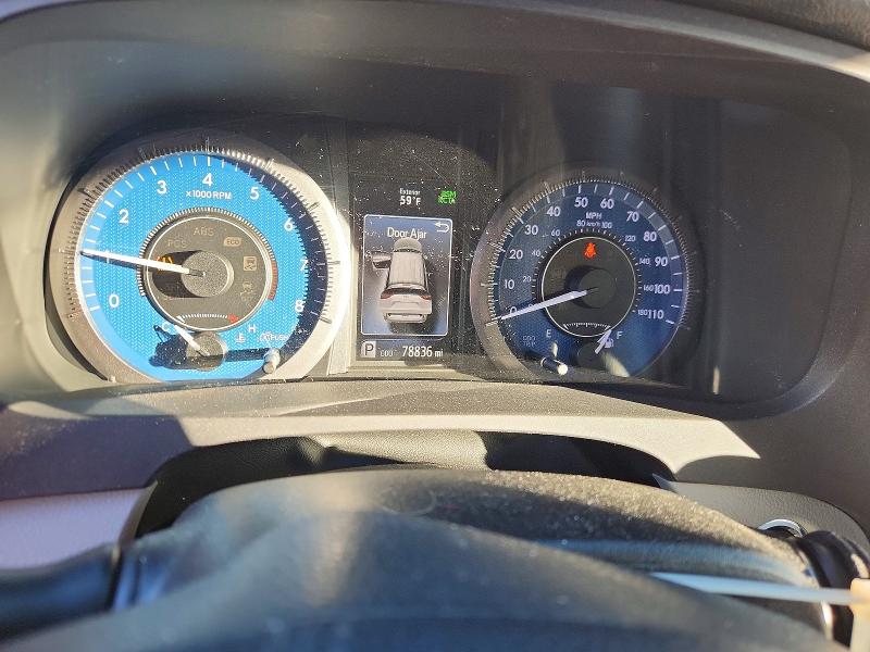 Photo 9 from auction – 2018 TOYOTA SIENNA XLE with VIN 5TDDZ3DC9JS192269