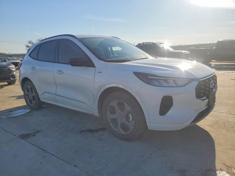 Photo 4 from auction – 2023 FORD ESCAPE with VIN 1FMCU0MNXPUA65184