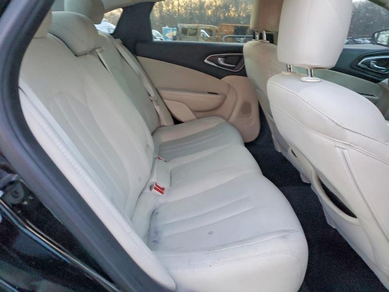 Photo 10 from auction – 2016 CHRYSLER 200 LIMITE with VIN 1C3CCCAB6GN106511
