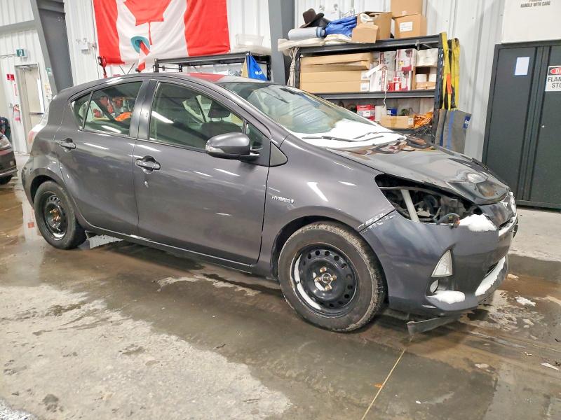 Photo 4 from auction – 2012 TOYOTA PRIUS C with VIN JTDKDTB30C1000715