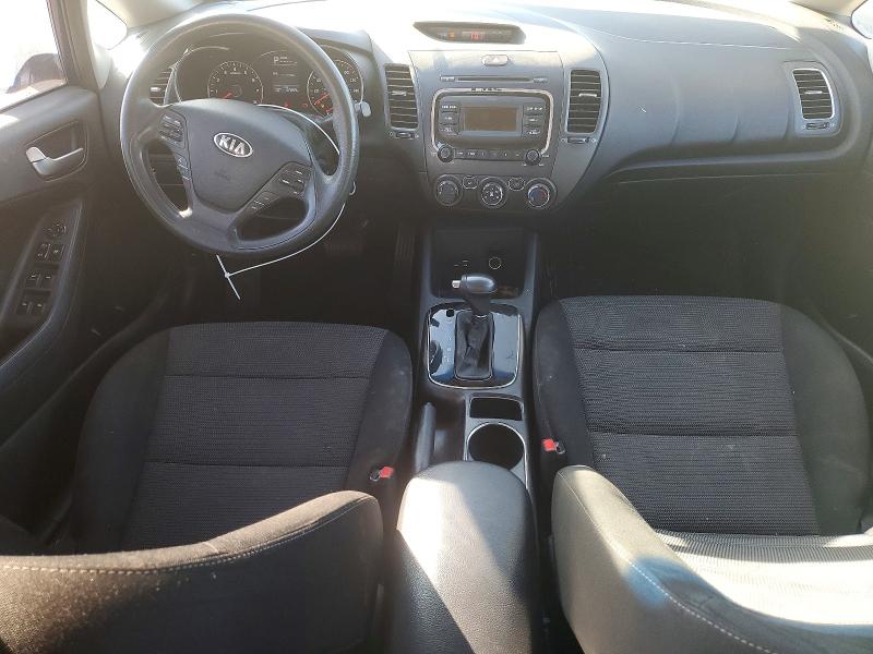 Photo 8 from auction – 2018 KIA FORTE LX with VIN 3KPFK4A74JE169440