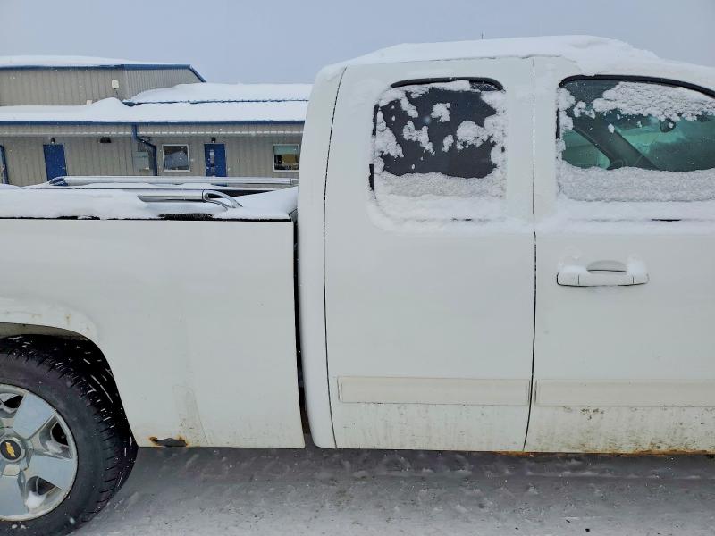 Photo 10 from auction – 2009 CHEVROLET SILVERADO with VIN 1GCEK39J59Z249061