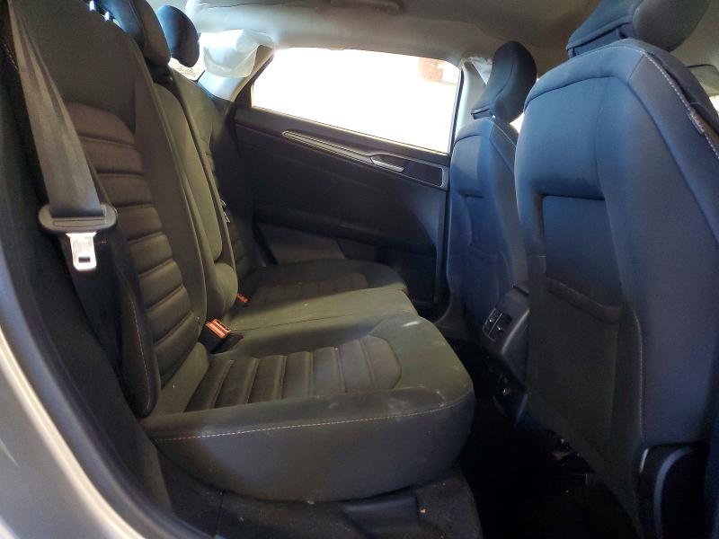 Photo 10 from auction – 2017 FORD FUSION with VIN 3FA6P0HD4HR298860