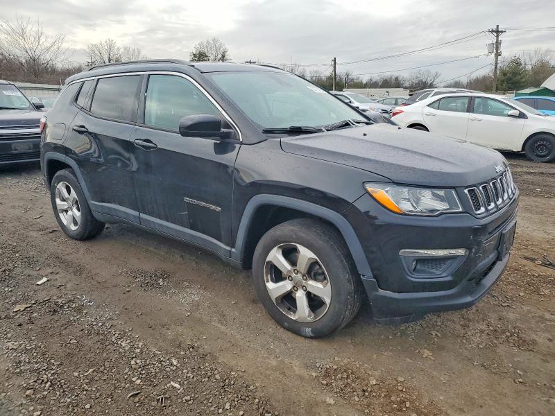 Photo 4 from auction – 2018 JEEP COMPASS LA with VIN 3C4NJDBB2JT314620