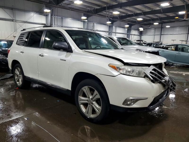 Photo 4 from auction – 2013 TOYOTA HIGHLANDER with VIN 5TDDK3EH8DS190404