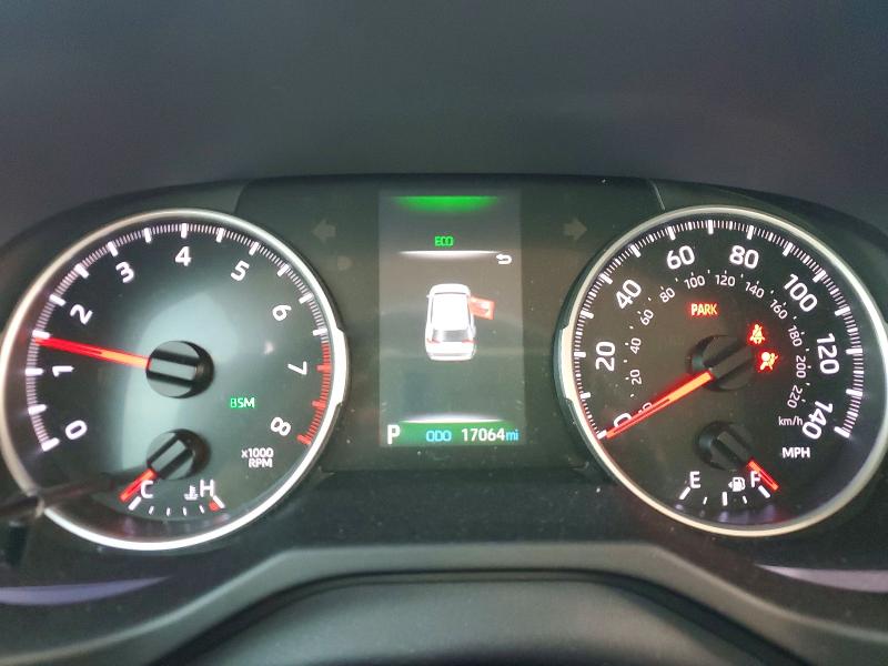 Photo 9 from auction – 2021 TOYOTA RAV4 with VIN 2T3W1RFV6MC168887