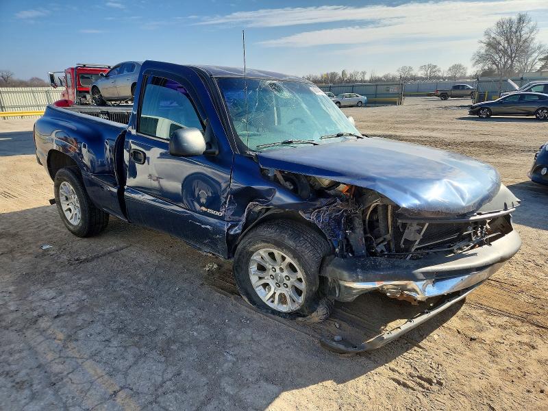 Photo 4 from auction – 2002 CHEVROLET SILVERADO with VIN 1GCEC14WX2Z122347