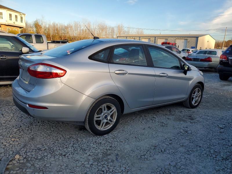 Photo 3 from auction – 2018 FORD FIESTA SE with VIN 3FADP4BJXJM101934