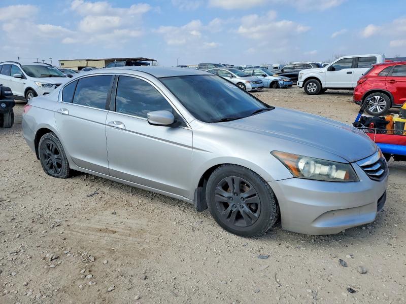 Photo 4 from auction – 2012 HONDA ACCORD with VIN 1HGCP2F65CA129125