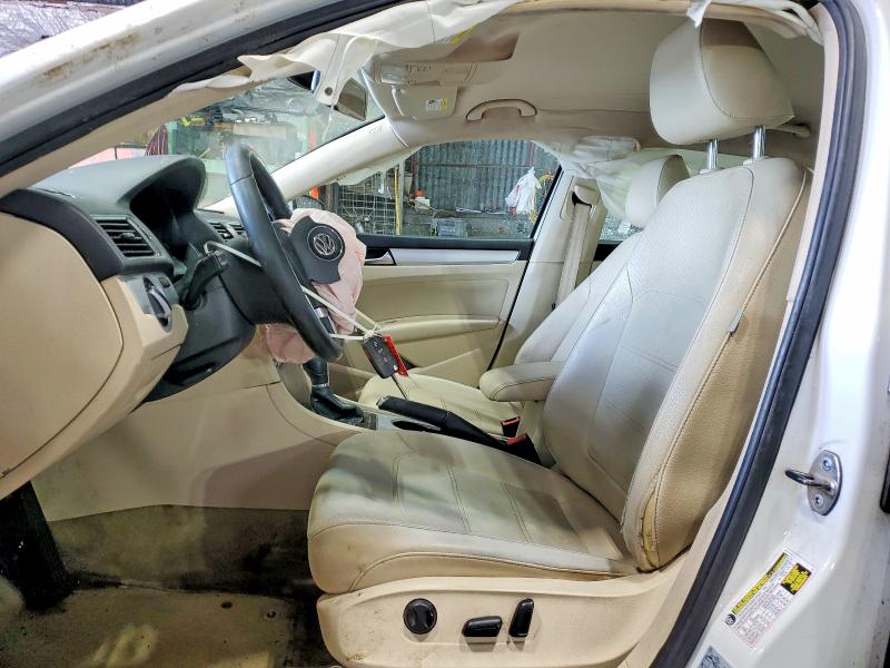 Photo 7 from auction – 2013 VOLKSWAGEN PASSAT SE with VIN 1VWBH7A35DC083428