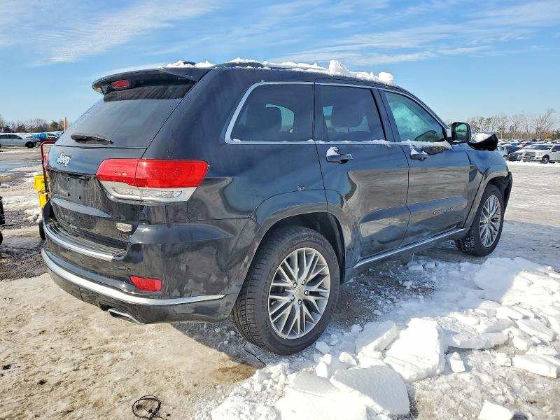 Photo 3 from auction – 2017 JEEP GRAND CHER with VIN 1C4RJFJG1HC834310
