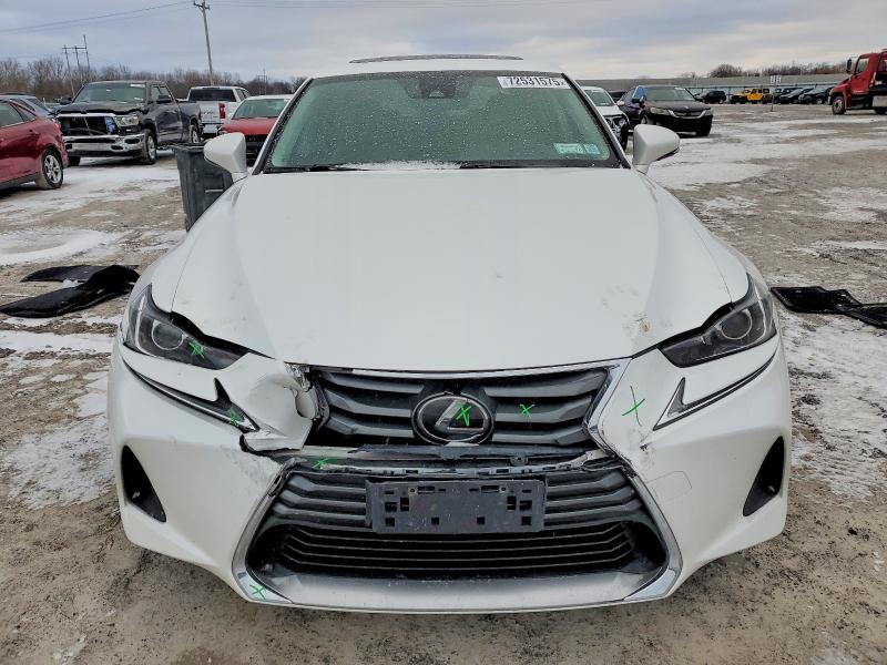 Photo 5 from auction – 2017 LEXUS IS 300 with VIN JTHCM1D25H5014976