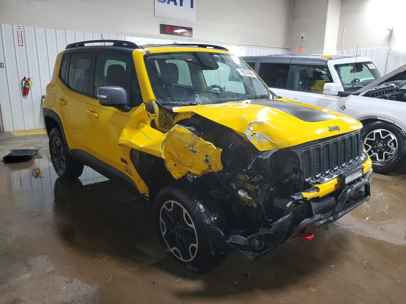 Photo 4 from auction – 2016 JEEP RENEGADE T with VIN ZACCJBCT6GPD40351