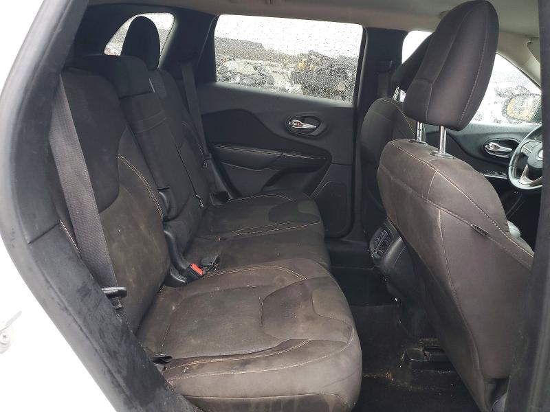 Photo 11 from auction – 2016 JEEP CHEROKEE L with VIN 1C4PJLCB5GW125867