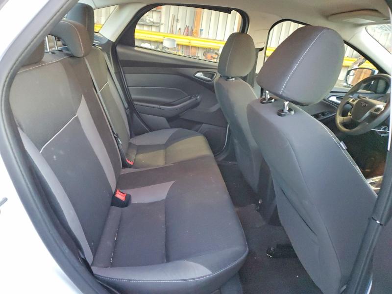 Photo 10 from auction – 2014 FORD FOCUS SE with VIN 1FADP3F26EL145241