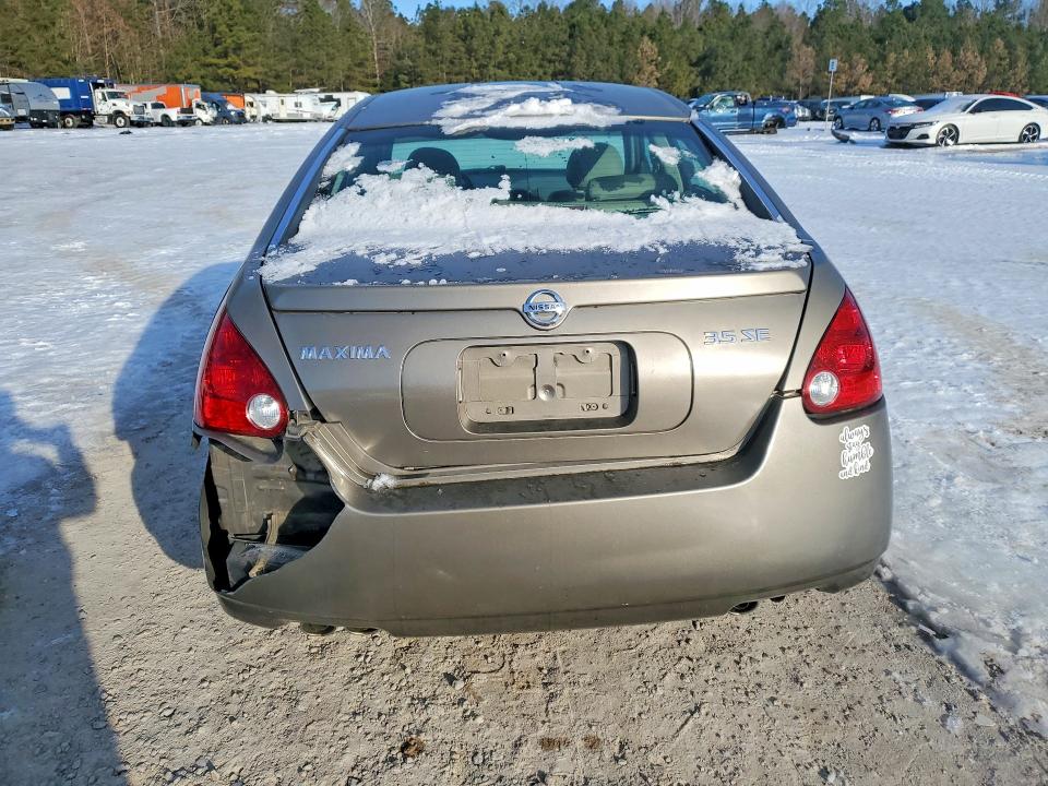 Photo 6 from auction – 2004 NISSAN MAXIMA SE with VIN 1N4BA41E14C883592