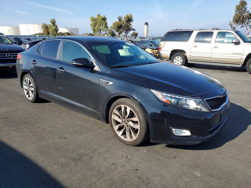 Photo 4 from auction – 2015 KIA OPTIMA with VIN 5XXGR4A64FG397153