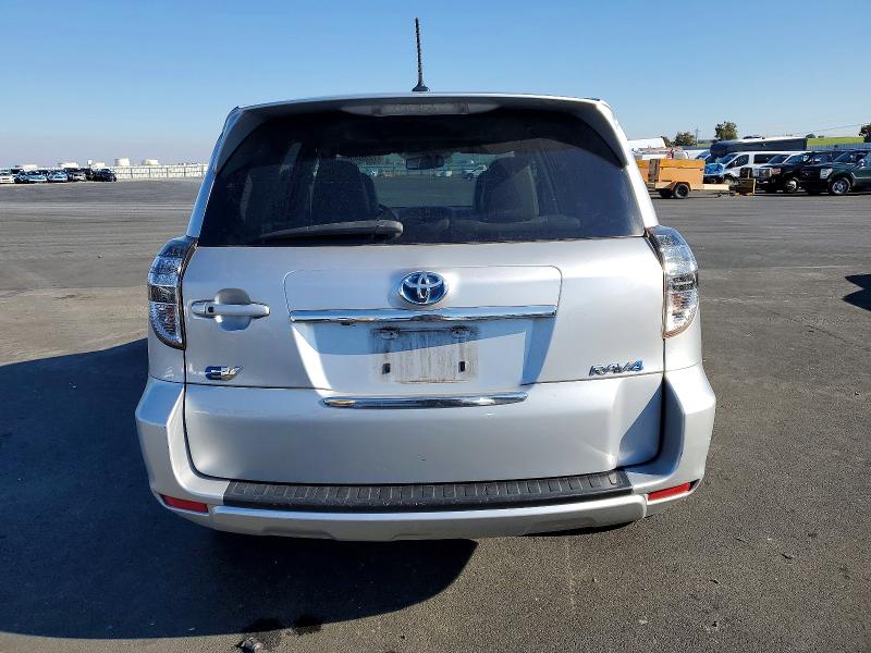 Photo 6 from auction – 2013 TOYOTA RAV4 EV with VIN 2T3YL4DV8DW001700