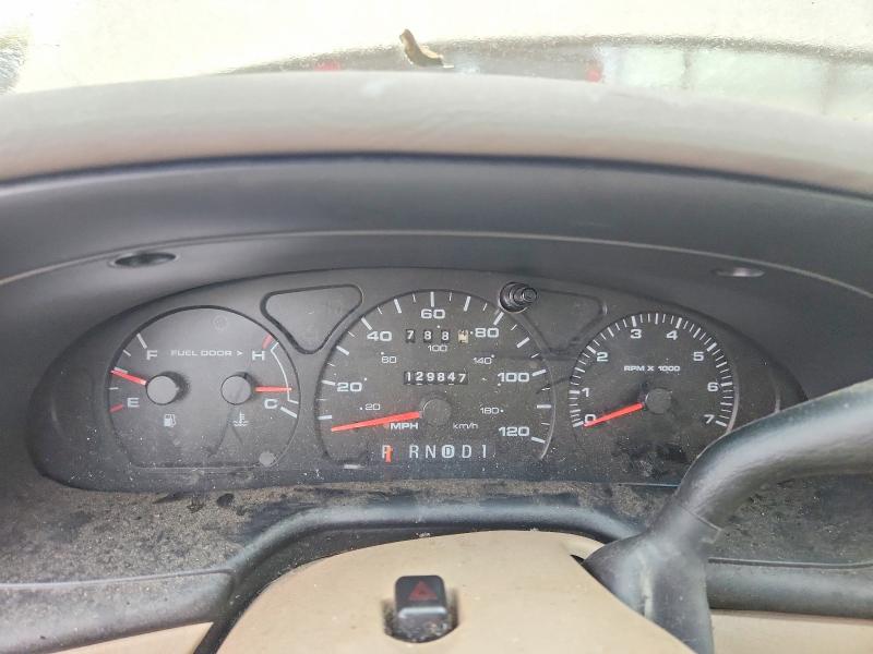 Photo 9 from auction – 2000 MERCURY SABLE with VIN 1MEFM50U9YA627265