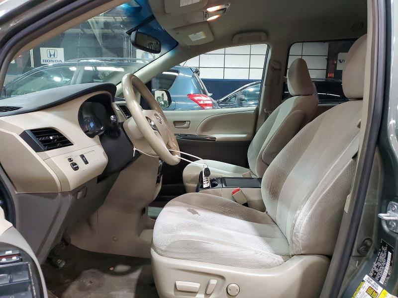 Zdjęcie 7 z aukcji – 2014 TOYOTA SIENNA z VIN 5TDKK3DC2ES413194