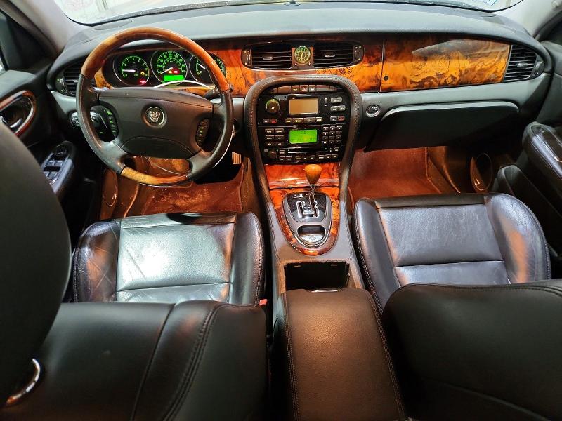 Photo 8 from auction – 2004 JAGUAR XJ8 with VIN SAJEA71C84SG03085