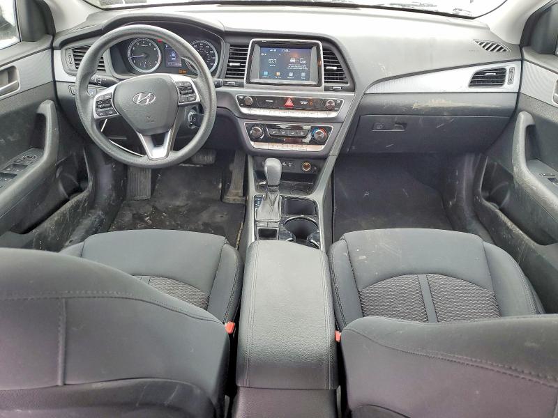 Photo 8 from auction – 2019 HYUNDAI SONATA with VIN 5NPE24AF2KH817938
