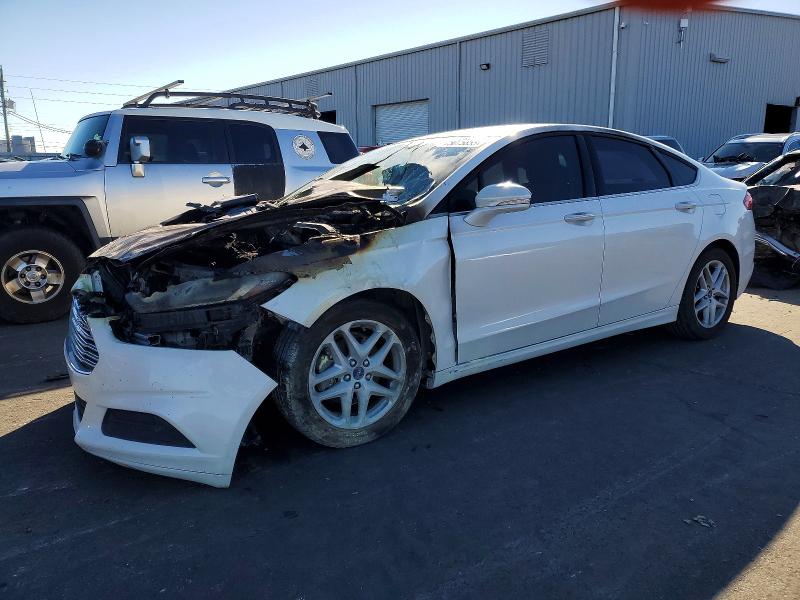 FORD FUSION SE 2014 with VIN 3FA6P0HD8ER118727 - Photo from auction