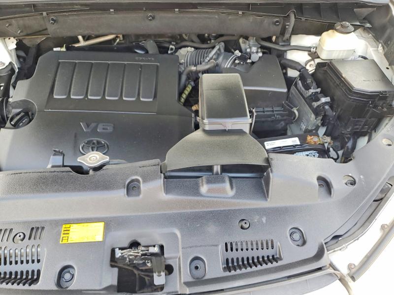 Photo 12 from auction – 2015 TOYOTA HIGHLANDER with VIN 5TDYKRFH4FS075630