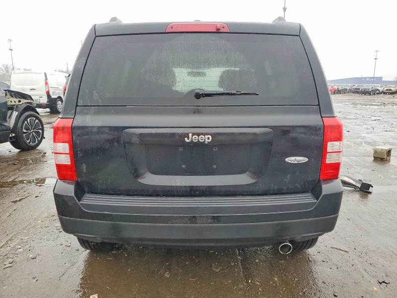 Photo 6 from auction – 2017 JEEP PATRIOT LA with VIN 1C4NJPFA4HD171463