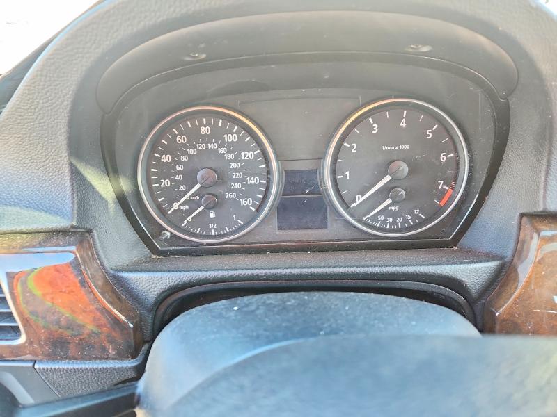 Photo 9 from auction – 2006 BMW 325 with VIN WBAVB13576KX48459