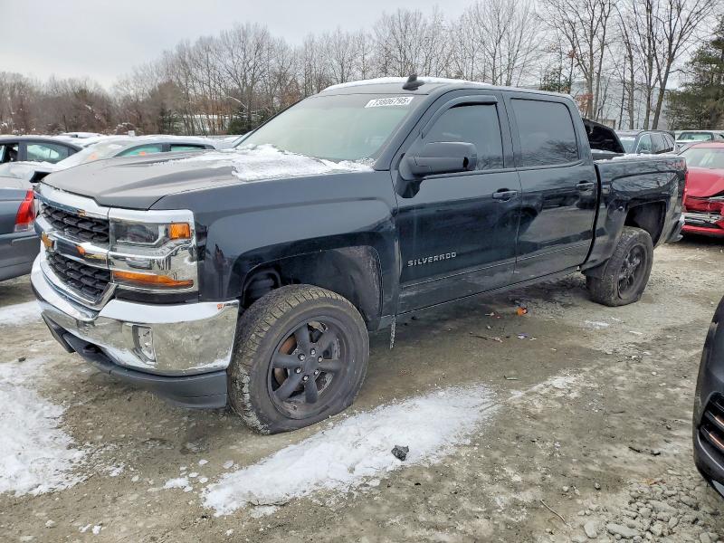 CHEVROLET SILVERADO 2018 with VIN 3GCUKREC3JG349475 - Photo from auction