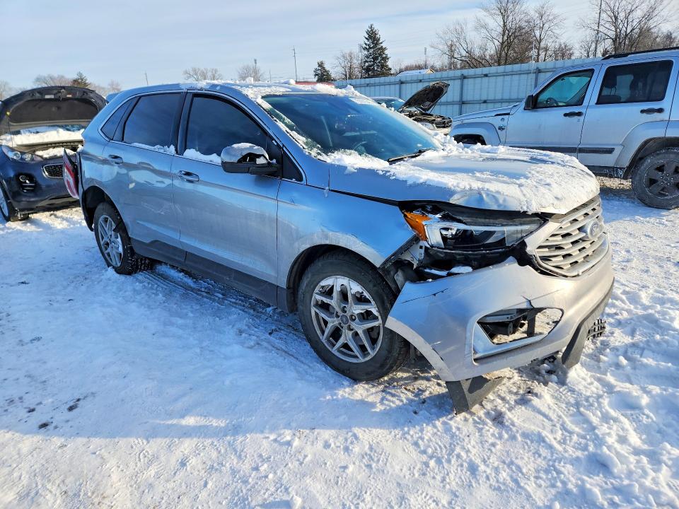 Photo 4 from auction – 2022 FORD EDGE with VIN 2FMPK4J95NBA64307