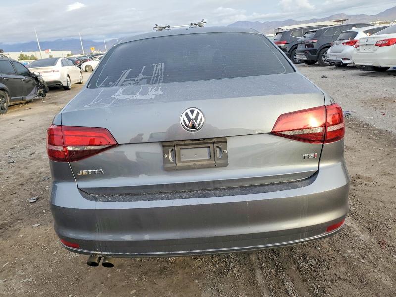 Photo 6 from auction – 2017 VOLKSWAGEN JETTA with VIN 3VW2B7AJ9HM391626