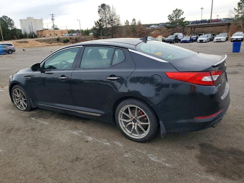 Photo 2 from auction – 2013 KIA OPTIMA SX with VIN 5XXGR4A62DG176065