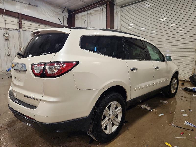 Photo 3 from auction – 2014 CHEVROLET TRAVERSE L with VIN 1GNKVGKD9EJ348262