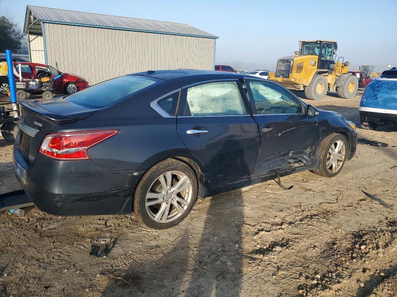 Photo 3 from auction – 2013 NISSAN ALTIMA 3.5 with VIN 1N4BL3AP7DC130512