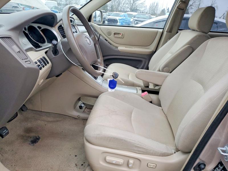 Foto 7 de la subasta – 2004 TOYOTA HIGHLANDER con VIN JTEHD21A540031806