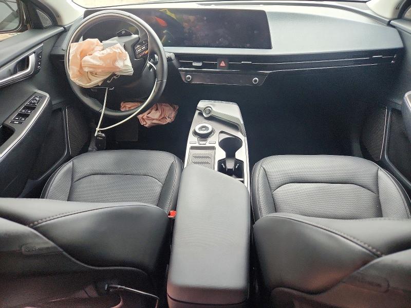 Photo 8 from auction – 2022 KIA EV6 LIGHT with VIN KNDC34LA0N5046020