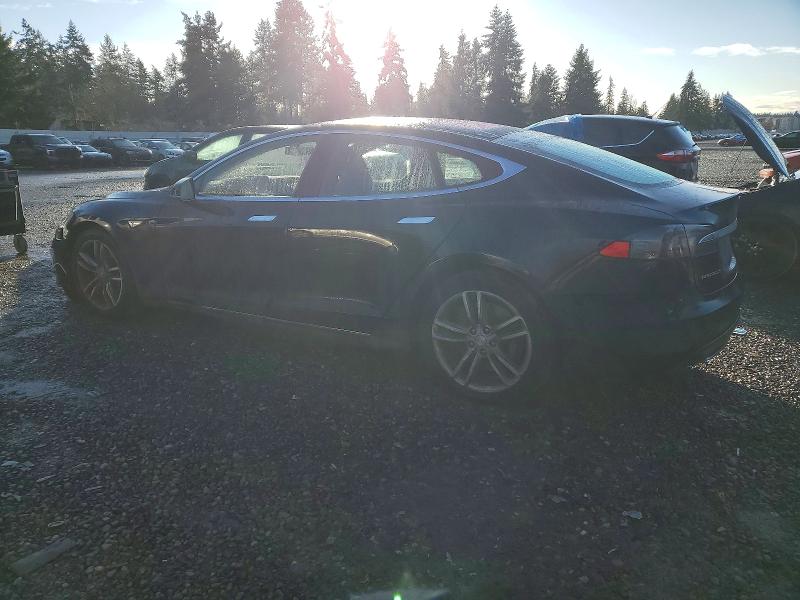 Photo 2 from auction – 2015 TESLA MODEL S 70 with VIN 5YJSA1S23FF089986