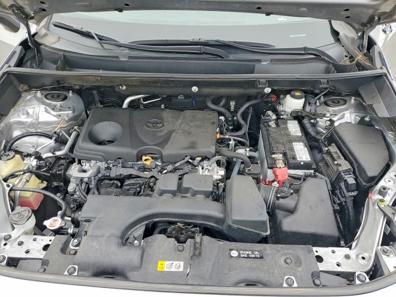 Photo 12 from auction – 2022 TOYOTA RAV4 with VIN 2T3C1RFV4NC202846
