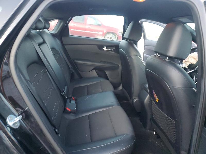 Photo 10 from auction – 2021 KIA FORTE with VIN 3KPF34AD6ME360381