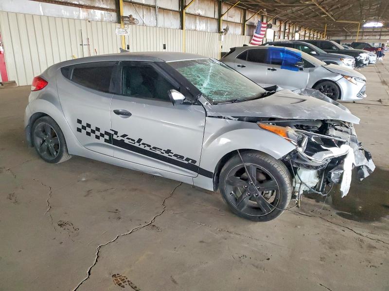 Photo 4 from auction – 2014 HYUNDAI VELOSTER with VIN KMHTC6AD9EU194161