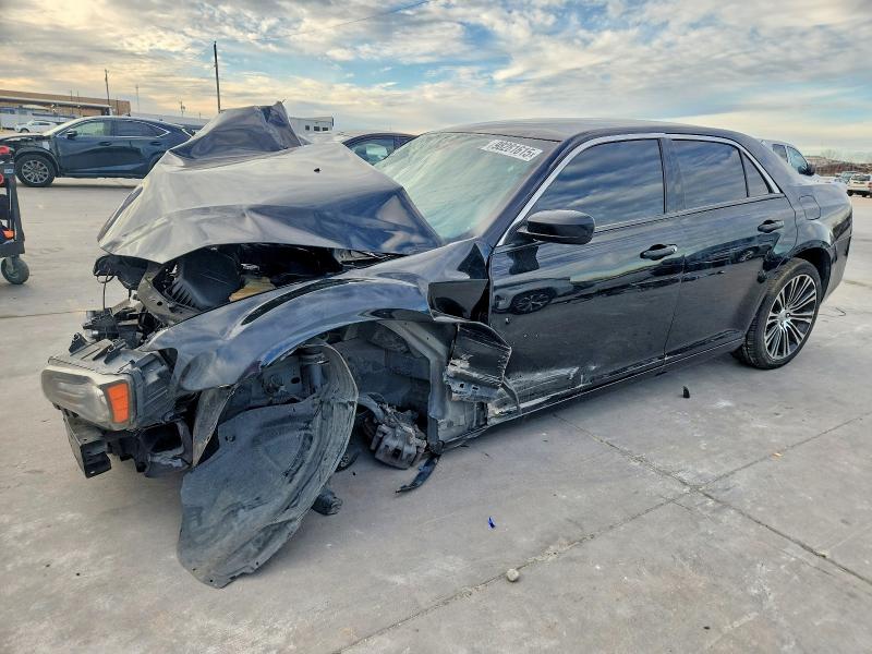 CHRYSLER 300 2014 with VIN 2C3CCABG0EH190149 - Photo from auction