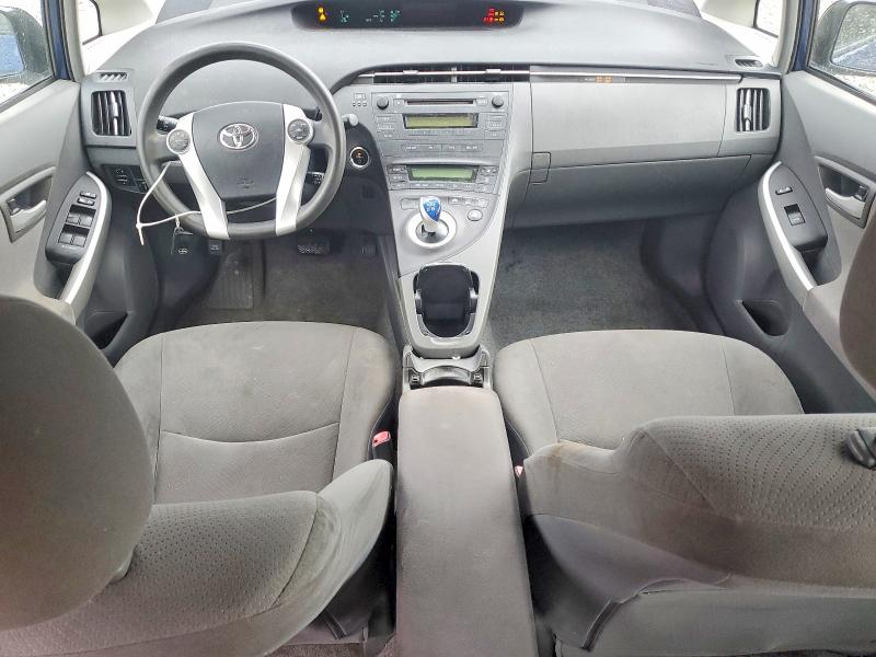 Photo 8 from auction – 2011 TOYOTA PRIUS with VIN JTDKN3DUXB0262698