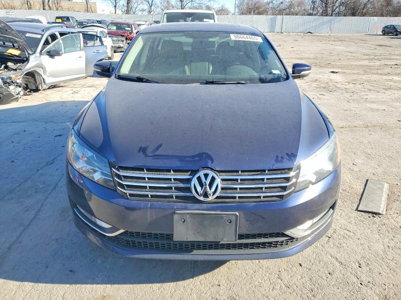 Photo 5 from auction – 2012 VOLKSWAGEN PASSAT SE with VIN 1VWBN7A30CC110378