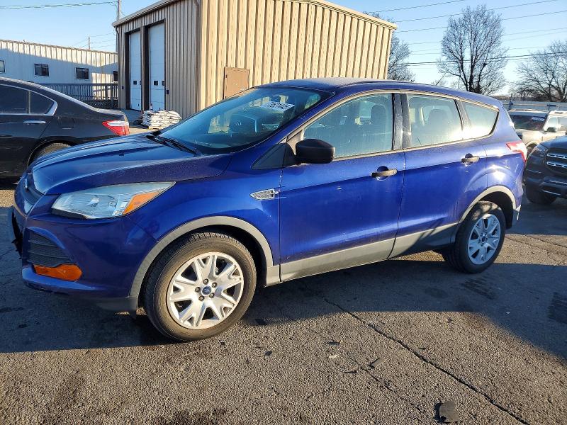 FORD ESCAPE S 2015 with VIN 1FMCU0F73FUB11595 - Photo from auction
