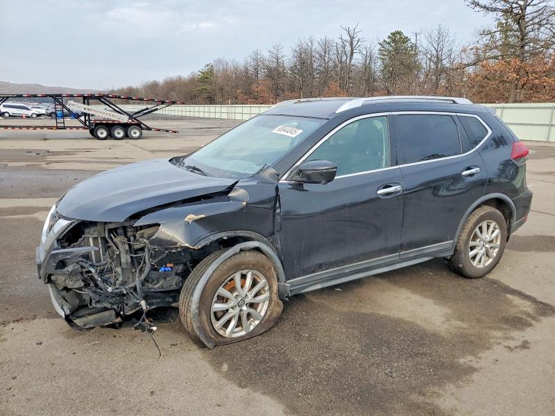 NISSAN ROGUE 2018 with VIN KNMAT2MV3JP584772 - Photo from auction